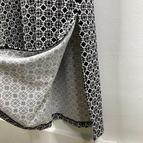 T by Talbots Black White Geometric Comfy Short Sleeve Maxi Tie Dress Size Small - Picture 15 of 15